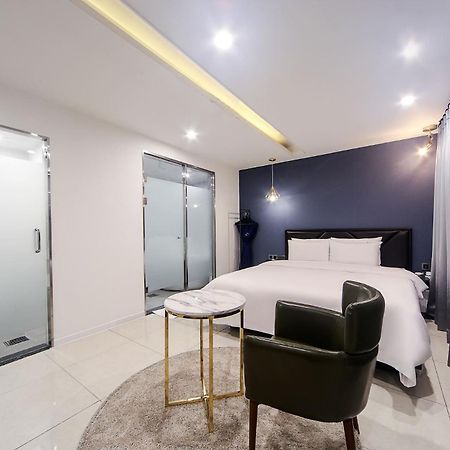 온나 호텔 대연동 부산 Daeyeon Onna Hotel Daeyeon Пусан Екстер'єр фото