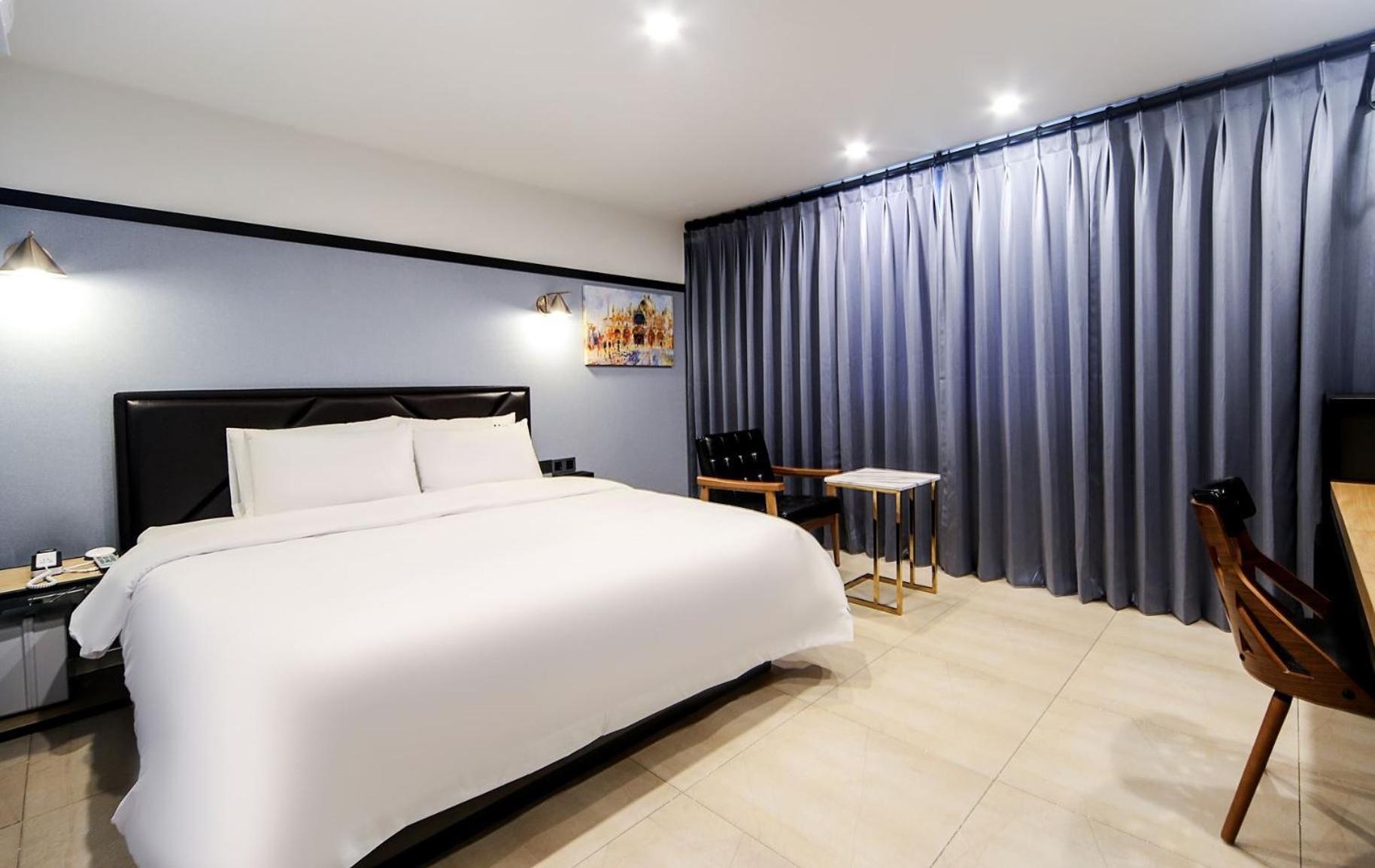 온나 호텔 대연동 부산 Daeyeon Onna Hotel Daeyeon Пусан Екстер'єр фото